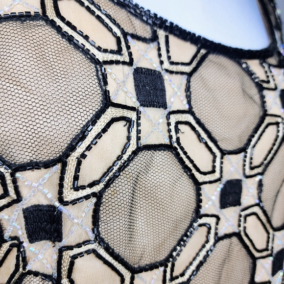 Adrianna Papell Evening Beaded Blouse Sz M 100% Silk Black Gold Geometric Top - Picture 5 of 15